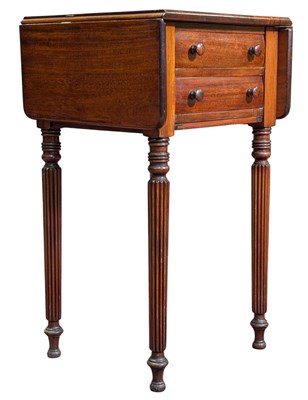 Lot 546 - VICTORIAN 19TH CENTURY MAHOGANY LADIES' WORK / SIDE TABLE