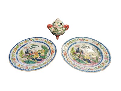 Lot 53 - A PAIR OF 19TH CENTURY MASONS IRONSTONE CHINA MOGUL PLATES & CENSER
