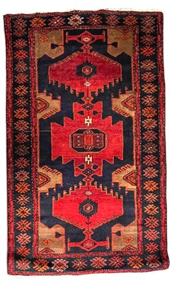 Lot 545 - 20TH CENTURY IRANIAN HAMADAN PERSIAN WOOL FLOOR CARPET RUG