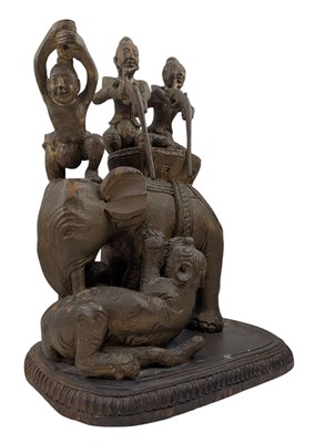 Lot 128 - 19TH CENTURY SOUTHEAST ASIAN BURMESE WOOD CARVING 缅甸木刻