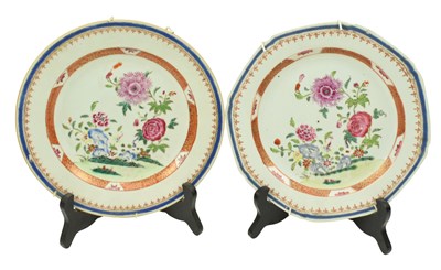Lot 6 - TWO QING QIANLONG CHARGER PLATES 清 乾隆外销粉彩盘