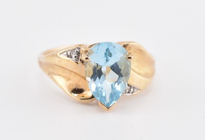 Lot 434 - HALLMARKED 9CT GOLD TOPAZ & DIAMOND RING