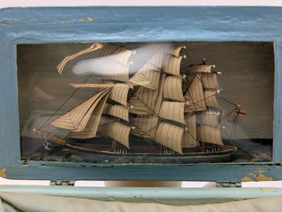 Lot 59 - EARLY 20TH CENTURY STENCILED AND MODEL SET JEWELLERY BOX