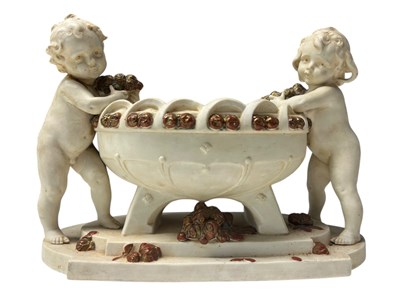 Lot 27 - LATE 19TH CENTURY AUSTRIAN BQISUE PORCELAIN CENTREPIECE ORNAMENT