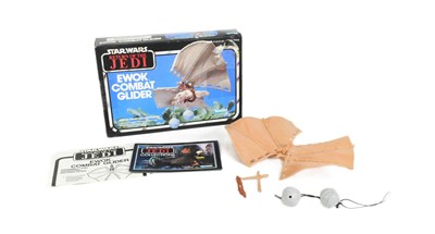 Lot 870 - STAR WARS - VINTAGE ACTION FIGURE PLAYSET 'EWOK COMBAT GLIDER'