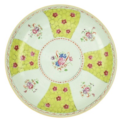 Lot 78 - 18TH CENTURY CHINESE FAMILLE ROSE CHARGER FOR SOUTHEAST ASIAN MARKET