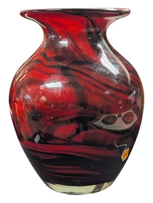 Lot 127 - STUDIO ART GLASS - VINTAGE 20TH CENTURY STUDIO ART GLASS FLAMBE VASE