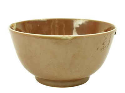 Lot 11 - QING DAOGUANG CAFE AU LAIT GLAZED BOWL 清道光 紫金釉盌