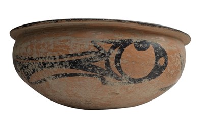 Lot 100 - CHINESE MAJIAYAO TYPE PAINTED POTTERY BOWL / BASIN 马家窑陶盆