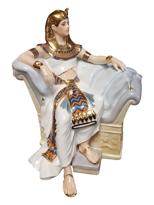 Lot 169 - ROYAL WORCESTER - THE COURT OF TUTANKHAMUN LIMITED EDITION FIGURE GROUP