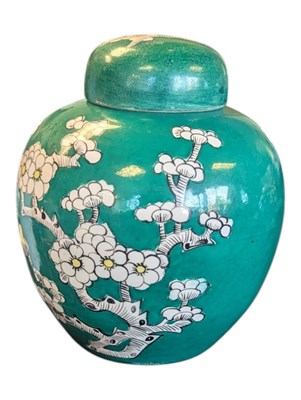 Lot 177 - 1920S CHINESE GREEN PORCELAIN GINGER JAR