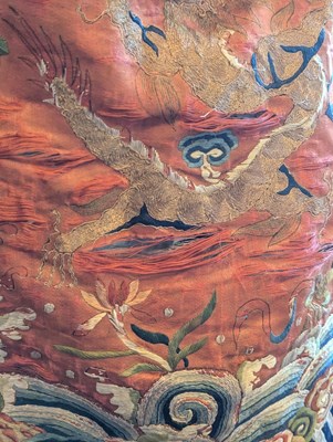 Lot 50 - 19TH CENTURY QING DYNASTY CHILD'S SILK EMBROIDERED ROBE 清 十九世纪杏地龙纹童服