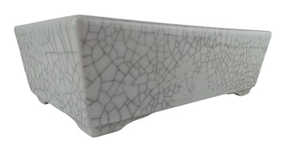 Lot 224 - 20TH CENTURY CHINESE GE WARE TYPE PLANTER 20世纪仿哥窑水仙盆