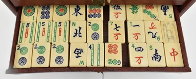 Lot 134 - 1920S CHINESE MAHJONG SET SHANGHAI 民国 麻雀套装