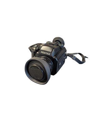 Lot 335 - PENTAX, JAPAN - 20TH CENTURY 645N MEDIUM FORMAT SLR