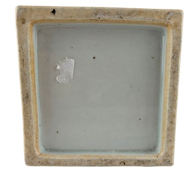 Lot 214 - QING GUANXU FAMILLE ROSE BRUSH POT, HE MINGGU 清 光绪 何明谷作笔筒