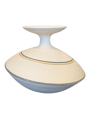 Lot 193 - 1980S JOHN BUCHANAN STUDIO POTTERY VASE