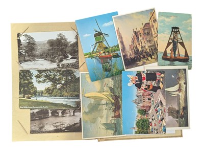 Lot 488 - COLLECTION OF 20TH CENTURY VINTAGE POSTCARDS
