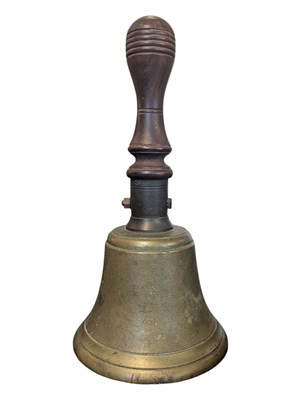 Lot 357 - VICTORIAN 19TH CENTURY SCHOOL HAND BELL WITH TURNED WOODEN HANDLE
