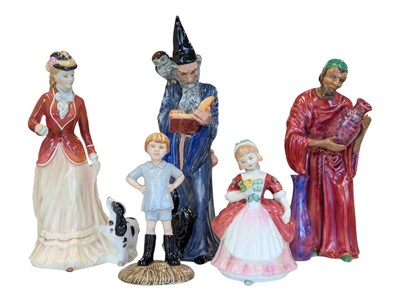 Lot 437 - ROYAL DOULTON - FOUR VINTAGE 20TH CENTURY PORCELAIN FIGURINES