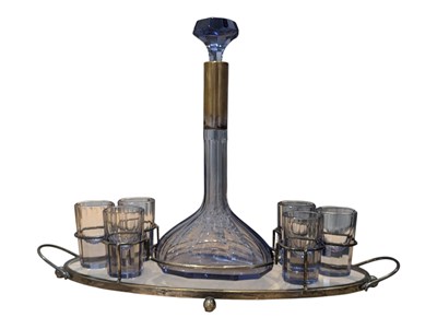 Lot 427 - EARLY 20TH CENTURY AMETHYST GLASS DECANTER SET