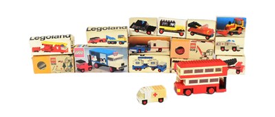 Lot 738 - LEGO - COLLECTION OF VINTAGE LEGO SETS