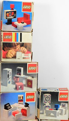 Lot 742 - LEGO - COLLECTION OF VINTAGE LEGO SETS
