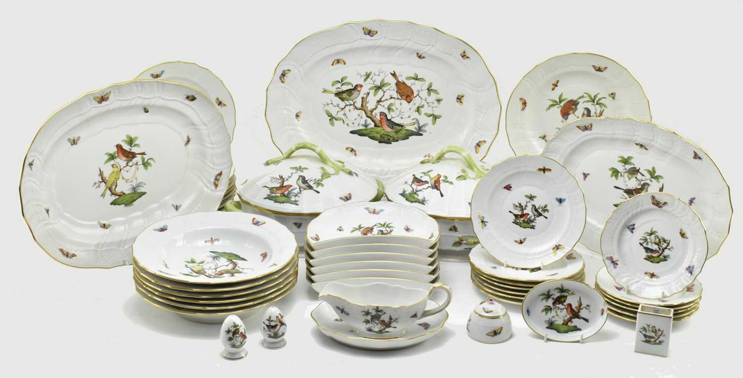 Lot 100 - HEREND HUNGARY - ROTHSCHILD BIRD - FINE BONE CHINA PART DINNER SERVICE