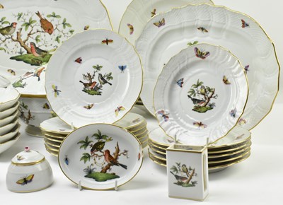 Lot 100 - HEREND HUNGARY - ROTHSCHILD BIRD - FINE BONE CHINA PART DINNER SERVICE