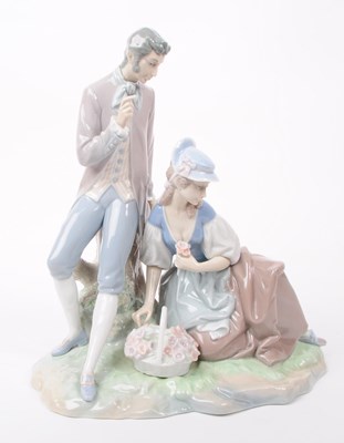 Lot 2 - LLADRO - CRICA 1970S RETIRED PORCELAIN FIGURE COUPLE PASTORAL