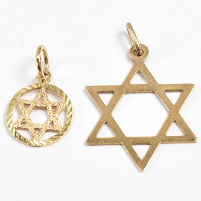 Lot 284 - TWO GOLD STAR PENDANT CHARMS