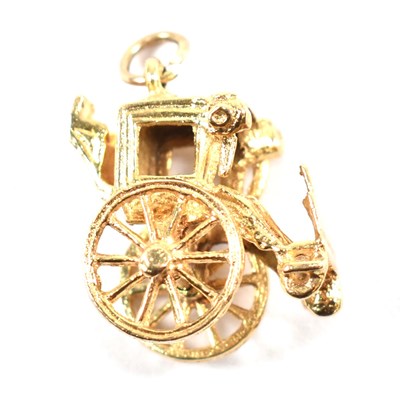 Lot 280 - HALLMARKED 9CT GOLD ROYAL CARRIAGE CHARM