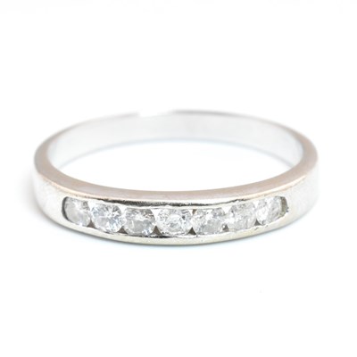 Lot 361 - HALLMARKED 9CT WHITE GOLD & DIAMOND HALF ETERNITY RING