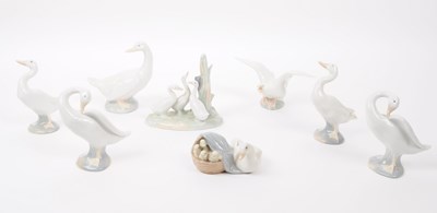 Lot 91 - LLADRO & NAO - EIGHT HAND PAINTED PORCELAIN FIGURES OF GEESE & DUCKS