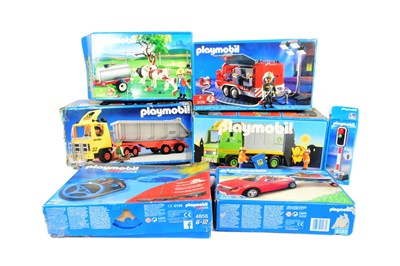 Lot 819 - PLAYMOBIL - COLLECTION OF BOXED PLAYMOBIL SETS