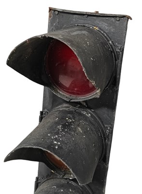 Lot 173 - 20TH CENTURY ALUMINIUM CASED TRAFFIC LIGHT