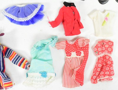 Lot 826 - PIPPA DOLLS - VINTAGE PALITOY PIPPA DOLLS & CLOTHING