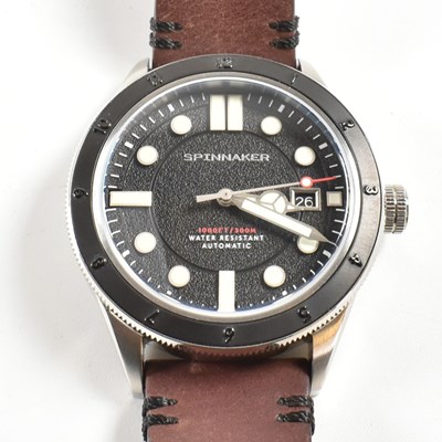 Lot 264 - SPINNAKER BLACK DIAL GENTLEMAN'S WRISTWATCH