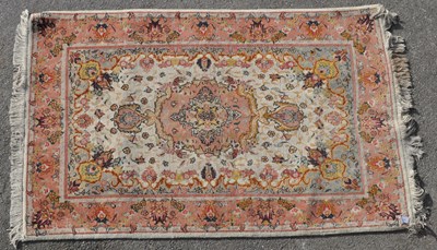 Lot 933 - VINTAGE 20TH CENTURY ISLAMIC TABRIZ WOOL & SILK ON COTTON FLOOR RUG