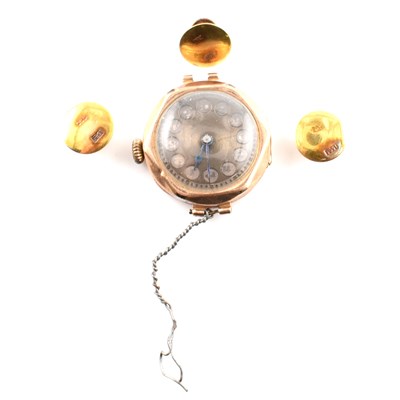 Lot 380 - THREE 15CT GOLD BUTTON STUDS & 9CT GOLD WATCH