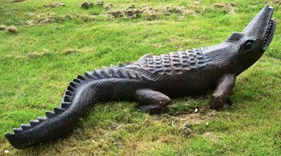 Lot 11 - FORMER BRISTOL ZOO GARDENS - LARGE HARDWOOD CROCODILE