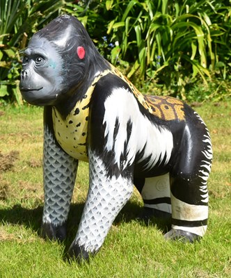 Lot 14 - FORMER BRISTOL ZOO GARDENS - WOW! GORILLAS - WILD IN ART STATUE