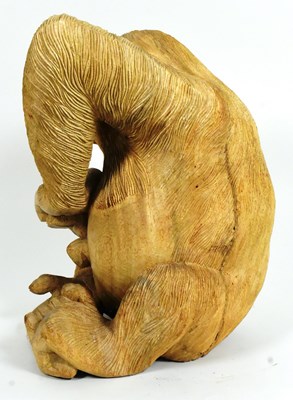 Lot 17 - FORMER BRISTOL ZOO GARDENS - CARVED WOODEN STATUE OF A CHIMPANZEE