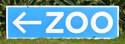 Lot 33 - FORMER BRISTOL ZOO GARDENS - LARGE 'ZOO' DIRECTIONAL SIGN