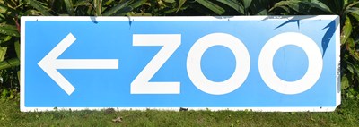 Lot 33 - FORMER BRISTOL ZOO GARDENS - LARGE 'ZOO' DIRECTIONAL SIGN