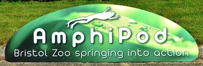 Lot 81 - FORMER BRISTOL ZOO GARDENS - ORIGINAL AMPHIPOD ENCLOSURE SIGN