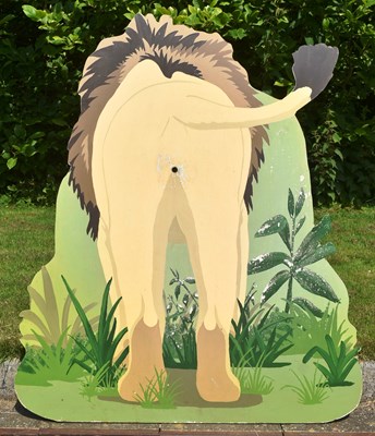 Lot 103 - FORMER BRISTOL ZOO GARDENS - LION 'MARKING ITS TERRITORY' INTERACTIVE FEATURE