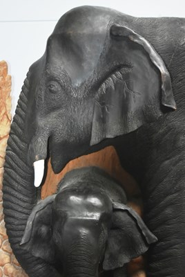 Lot 243 - FORMER BRISTOL ZOO GARDENS - CARVED HARDWOOD ELEPHANT SCULPTURE