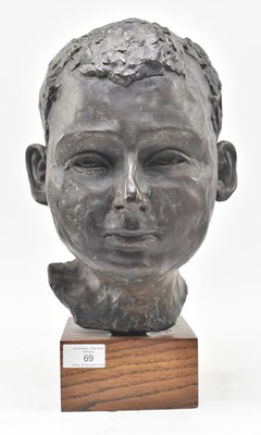 Lot 69 - 20TH CENTURY LOST WAX BRONZE SCULPTURE OF CHILD'S HEAD BY CAROLINE HAMILTON