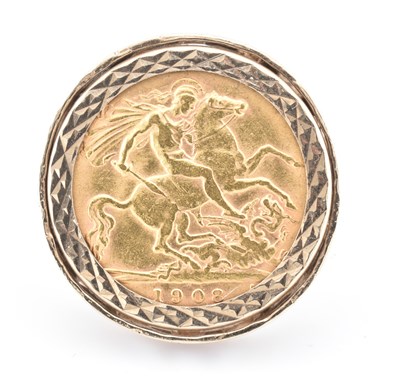 Lot 414 - EDWARDIAN 1908 MOUNTED HALF SOVEREIGN RING